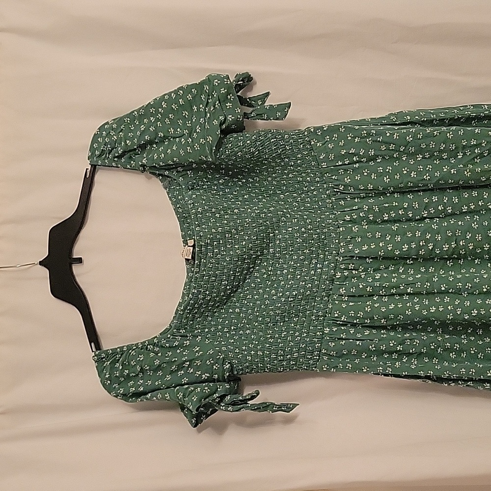 AMERICAN EAGLE OUTFITTERS DRESS